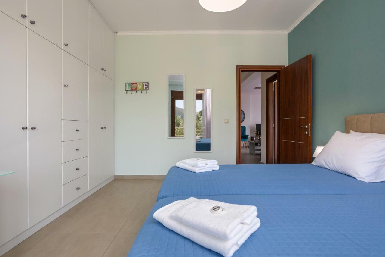 Villa Serenity Agia Marina  Exterior foto